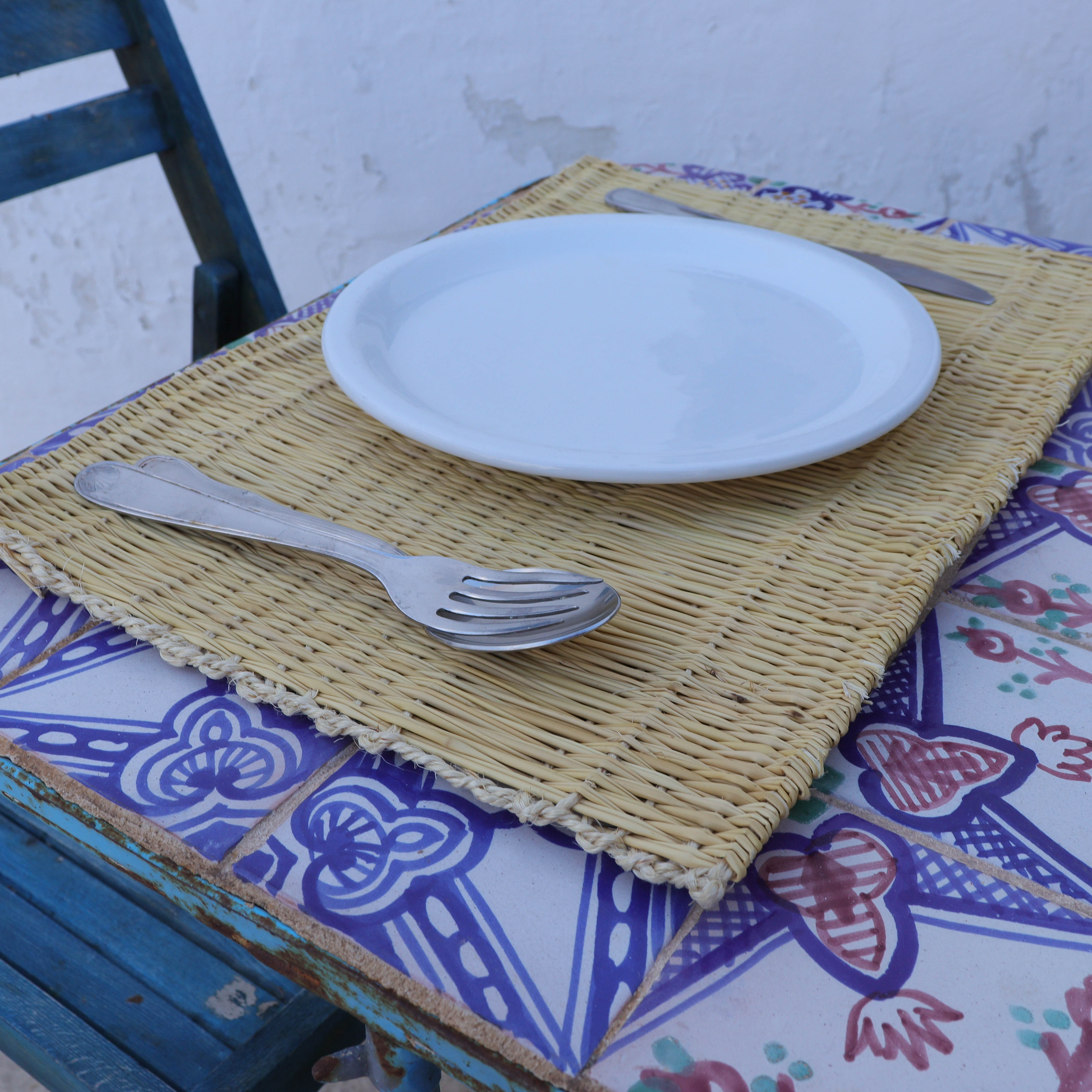 Product.Rectangular placemat in hand-braided rush - dining table decoration  - Handmade - natural - 50x30cm